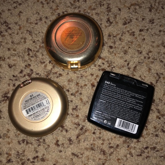 Blush trio💕💕 - Picture 5 of 5